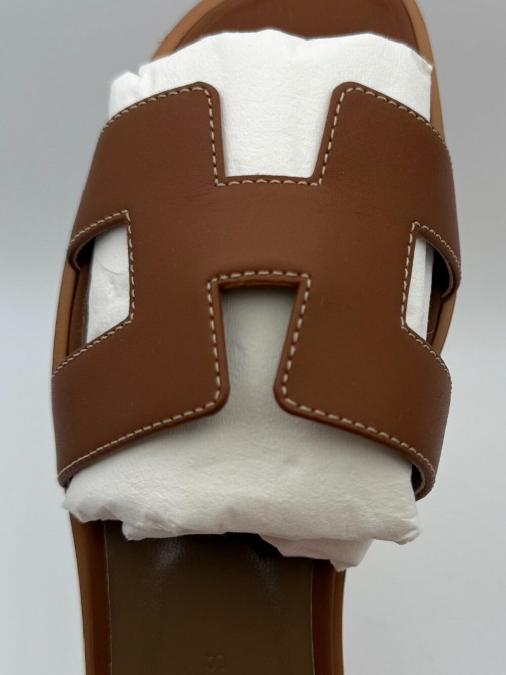Hermes Oran Sandals Gold 37 - Picture 6 of 13